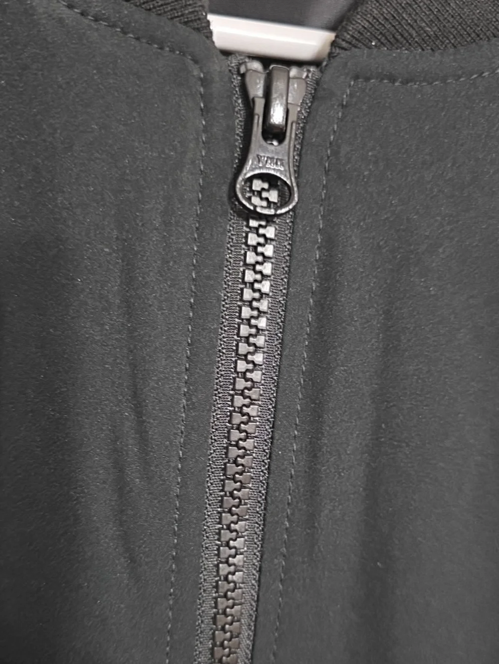 Banana Republic Men's Black Full-Zip Bomber Jacket Pockets Stylish Sz  XL EUC